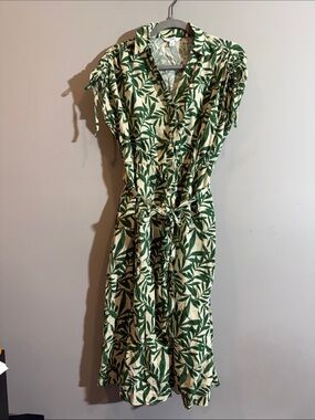 Green Leaf-Print Midi Shirt Dress